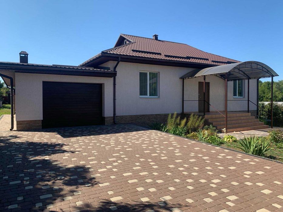 Продам ПРЕВОСХОДНЫЙ дом! Новострой! Днепропетровская обл..