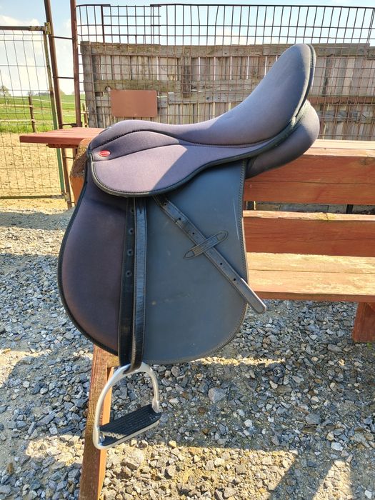 Siodło wszechstronne Star - klasyczne na konia