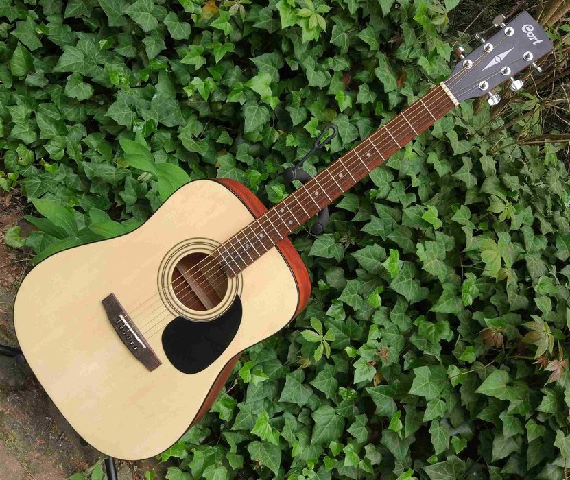 Gitara akustyczna Cort AD810 OP- idealny stan