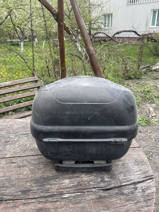 Кофер на мотоцикл