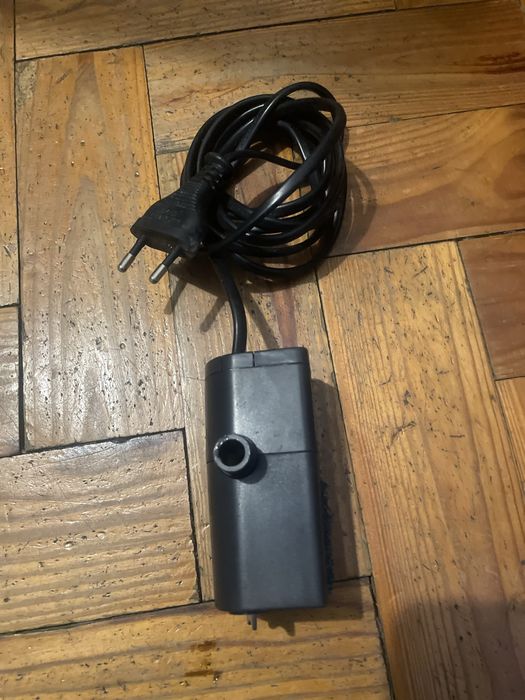 Vendo filtro para tartarugueira e aquarios pequenos