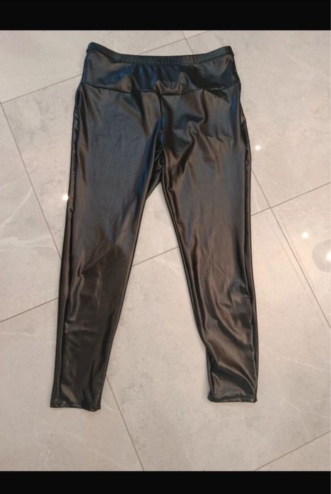 Legginsy skórzane Shein