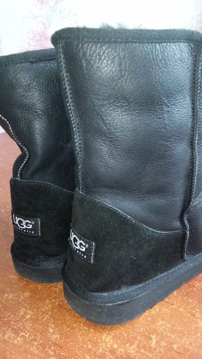 Продам угги мужские