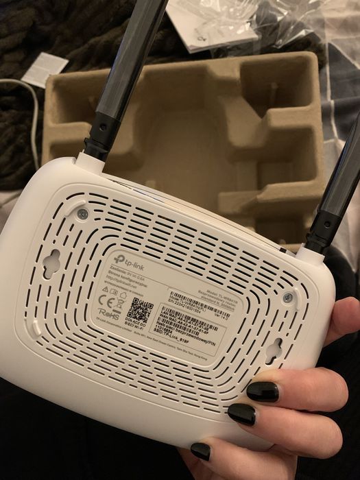 Router TP-LINK WR841N