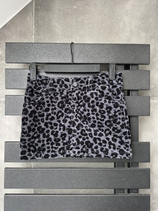 Spódniczka w czarno białe panterke H&M  r 134