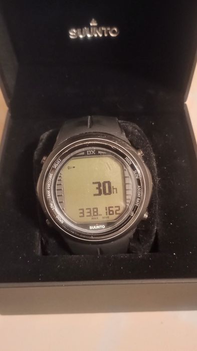 Годинник Suunto DX