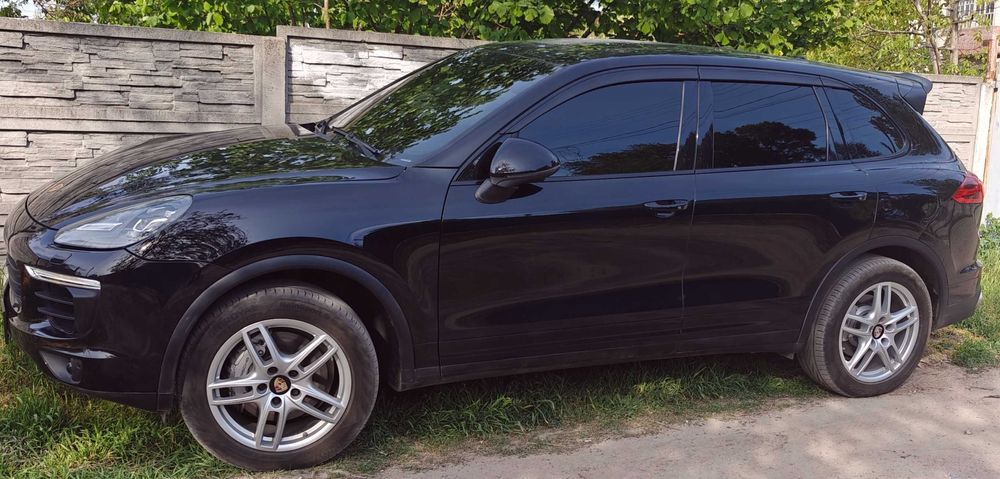 Продам Porsche Cayenne S 958 3,6T(420 к.с.) 92A •AWD•конец 2016 года