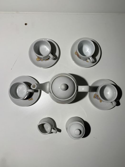Porcelain Tea Set64862475567745123