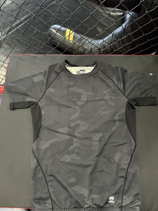 Черный Рашгард Pitbull