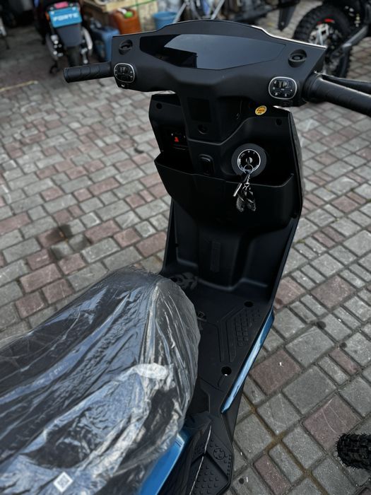 Електроскутер YADEA T5 та Т2