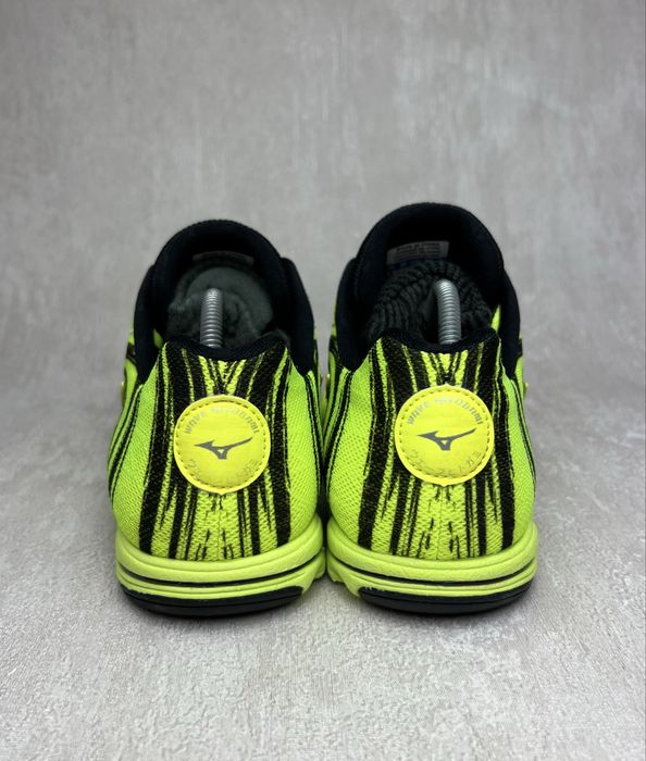 Кросівки Mizuno Wave Hitogami 2