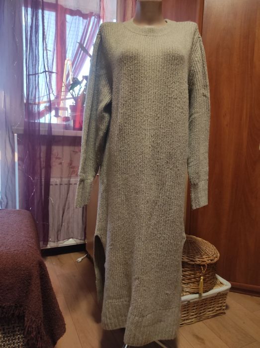 Платье-свитер из толстой пряжи
