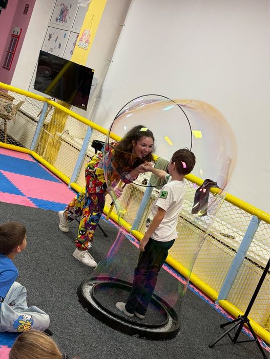 Аніматори, бульбашкове шоу, неонове шоу, день народження