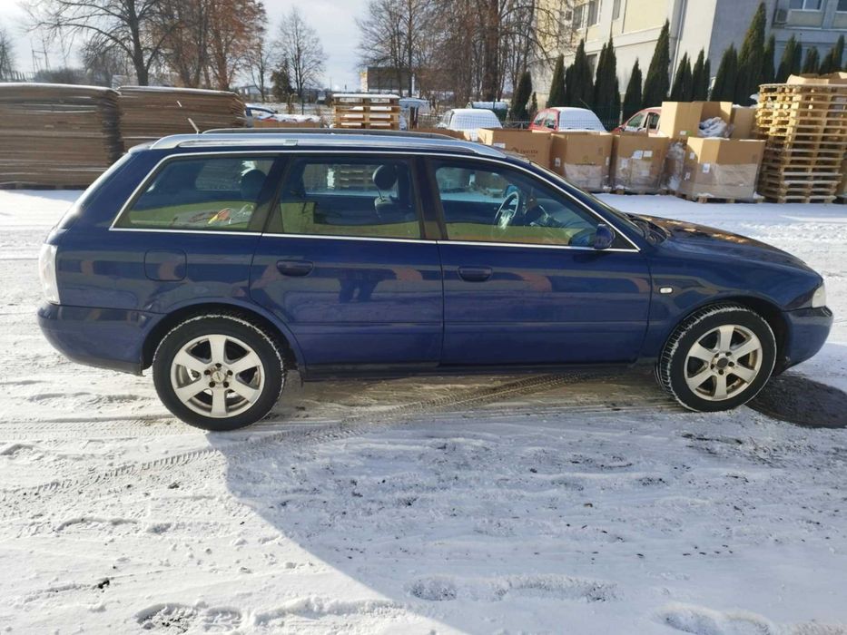 Audi A4 B5 2.4 benzyna