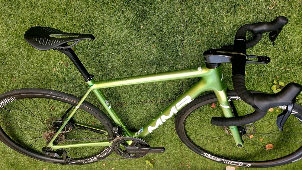 MMR Adrenaline Edição Exclusiva Equipa  Caja Rural T52

Trek Madone  | Shi