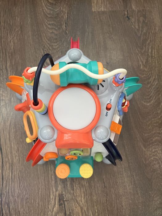 Розвиваючий центр Hola toys
