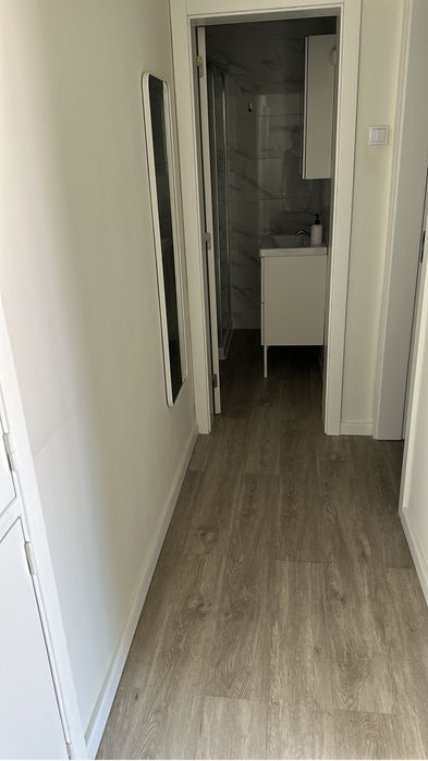 Aluga-se apartamento