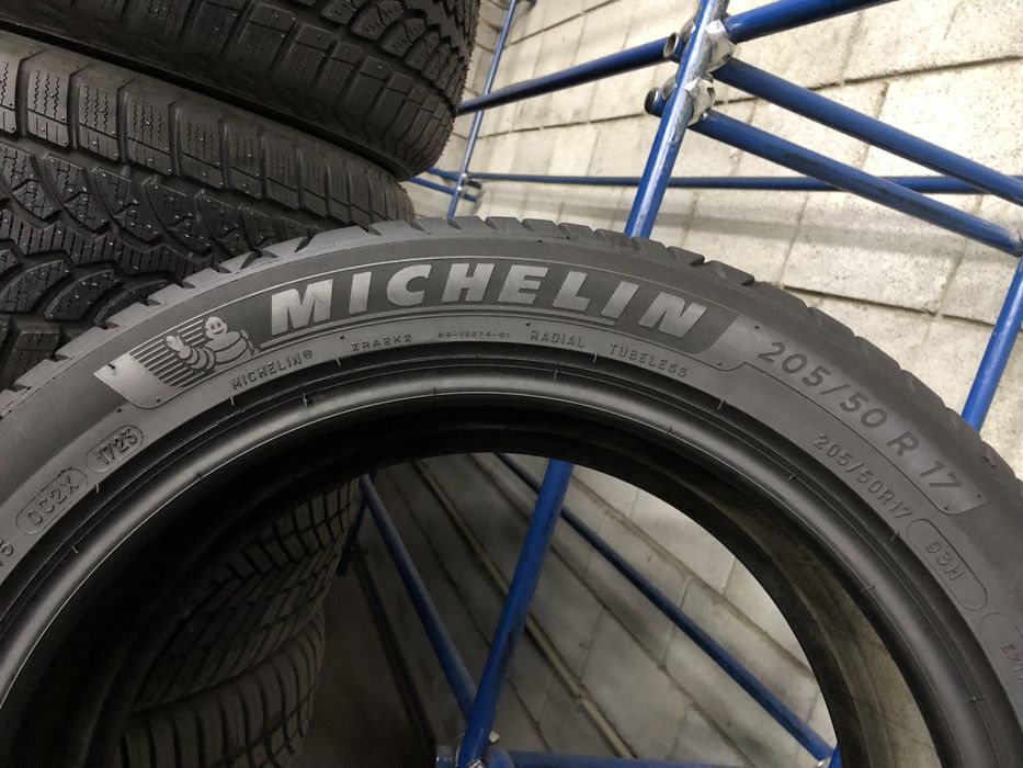 Лтні шини 205/50 R17 MICHELIN