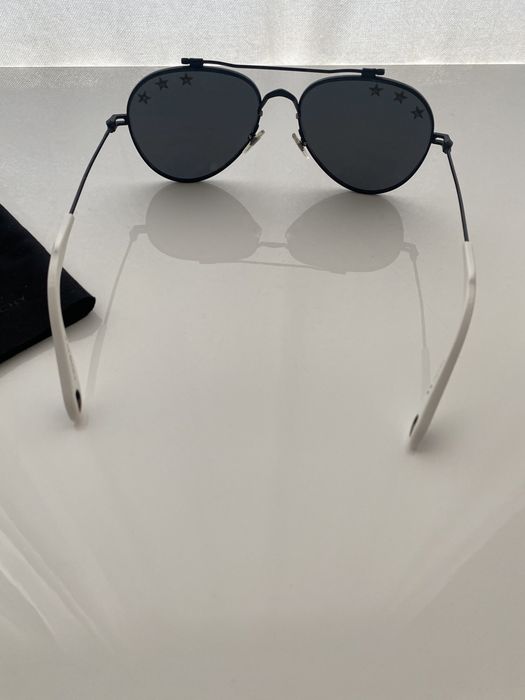 Okulary Givenchy z gwiazdkami Hit Instagrama Natalia Siwiec