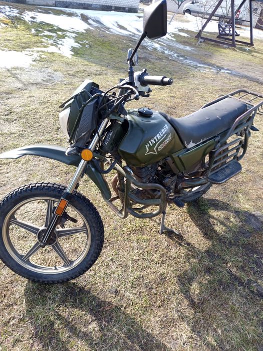 Продам шенерея 200 кубов.