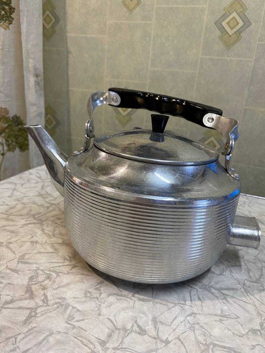 Електричний чайник