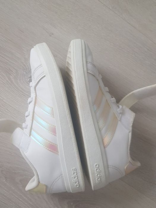 Кросовки кеди Adidas 33 розмір 21,5см