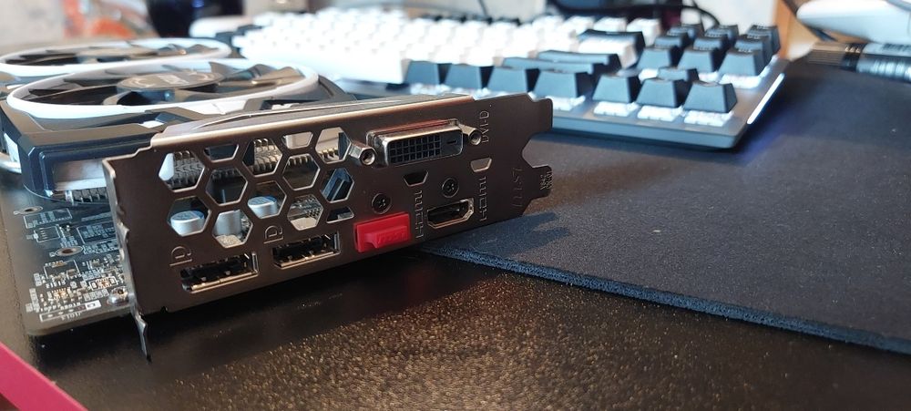 Відеокарта MSI RX 580 8gb armour
