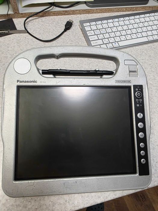 НЕ комплектний захищений планшет Panasonic CF-H2 (i5-2557 16Gb DDR)