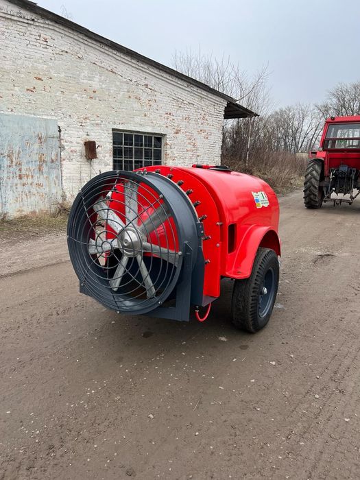 Обприскувач садовий 1000л