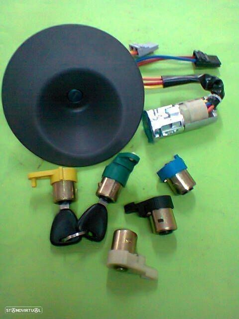 kit fechos com chaves completo renault kangoo ( novo )