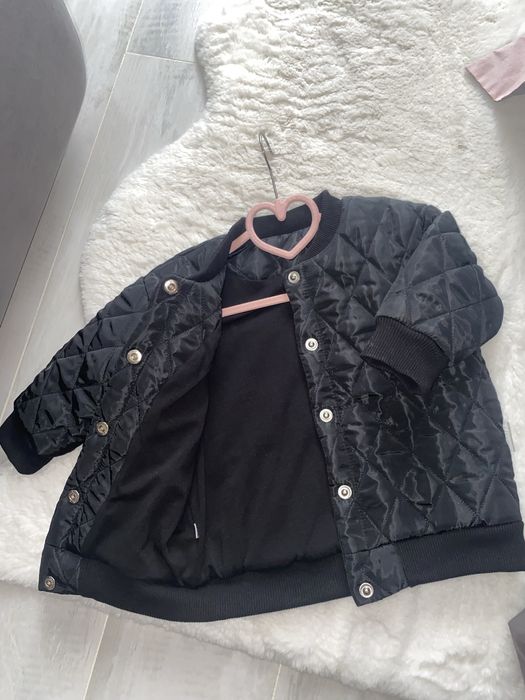 Куртка-бомбер, чорна, розмір 98