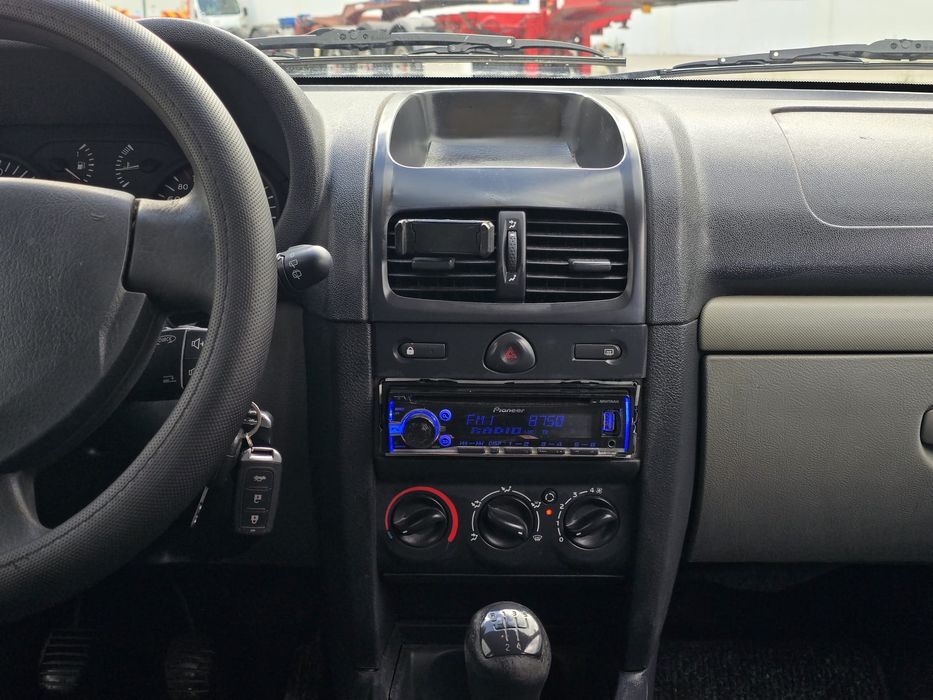 Renault Clio Privilege 1,5 DCI  1999