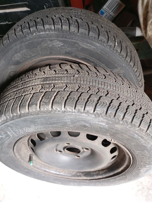Opony krisalp w dobrym stanie wraz z felgami