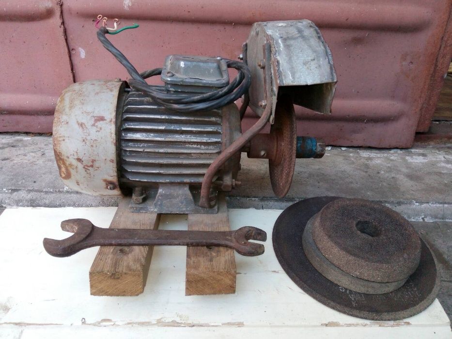 Точило Электромотор 380 вольт ссср