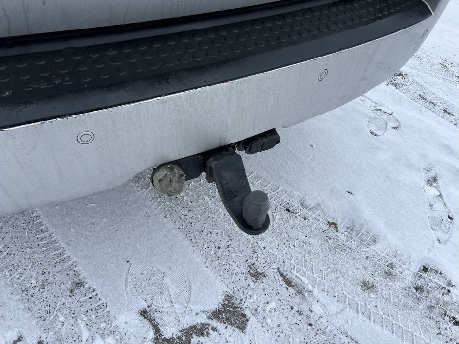 Chrysler Aspen рамный полный привод 8мест