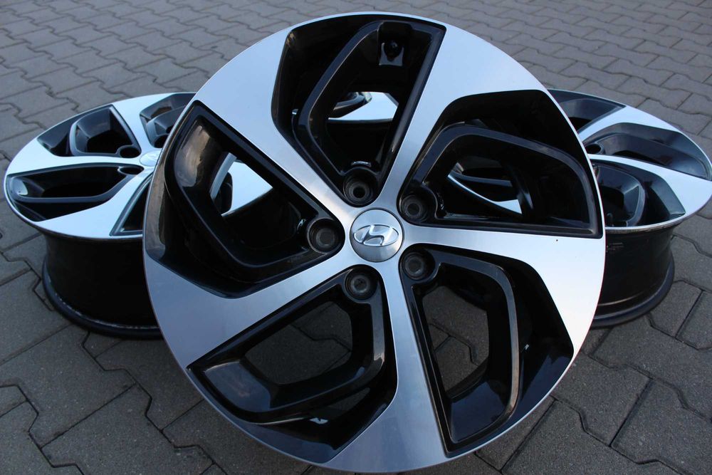Oryginalne felgi aluminiowe 19" Hyundai Santa Fe Ioniq V VI Tucson Kia Ceed Sportage II III IV V Stinger Maserati Ghibli III Levante SUV