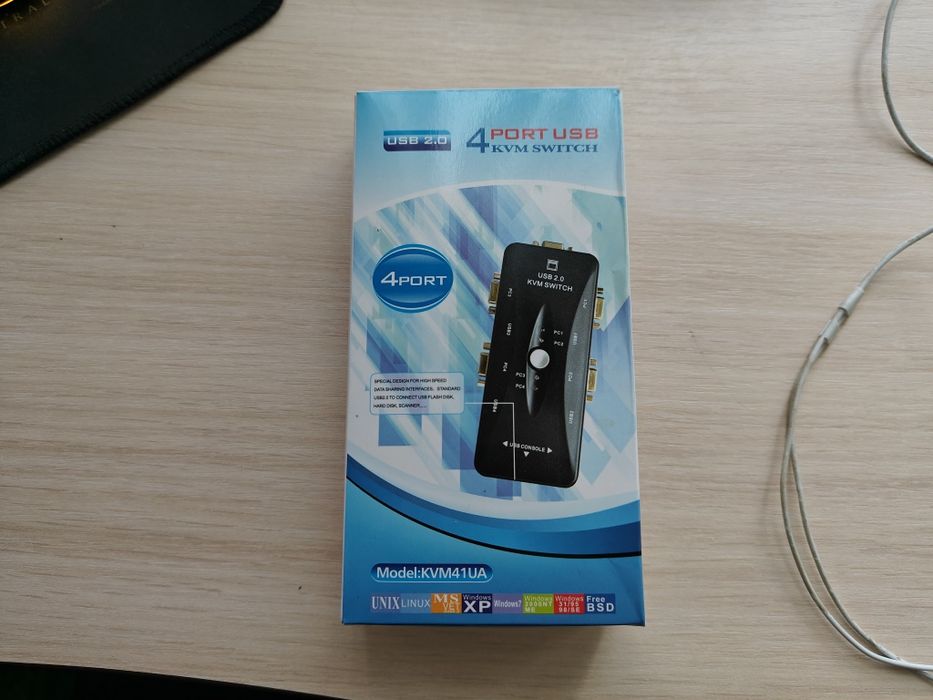 KVM Switch на 2 та 4 пристрої
