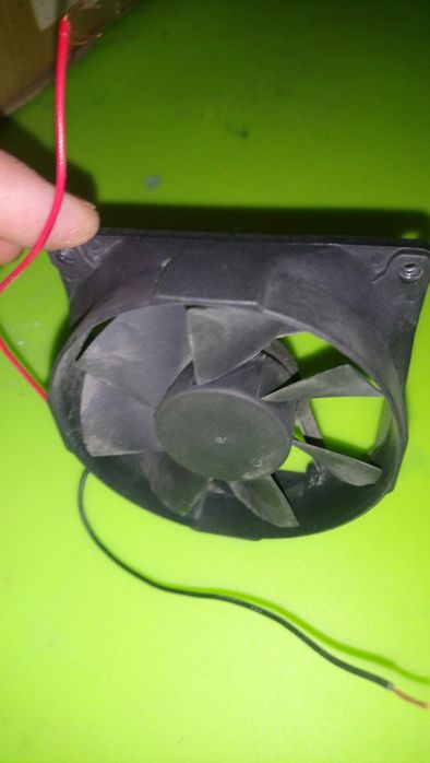 Вентилятор 12 вольт для охлаждения трансформатора ups бесперебойника ...