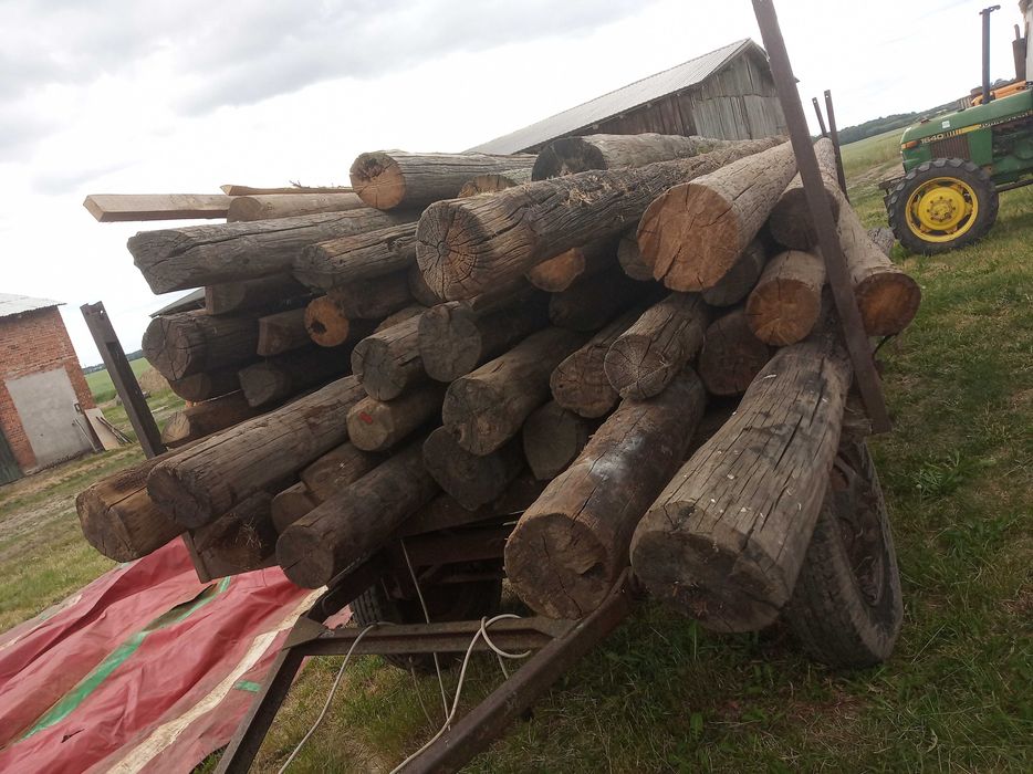 Słupy słup telefoniczny telegraficzny