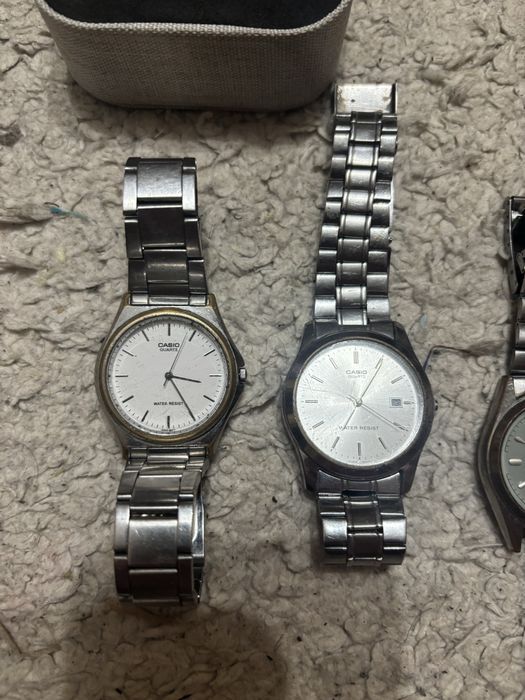 Продам лот часов