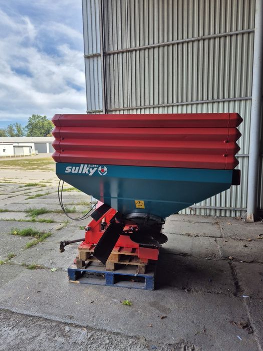 Rozsiewacz nawozów SULKY DPX PRIMA 2100 litrów
