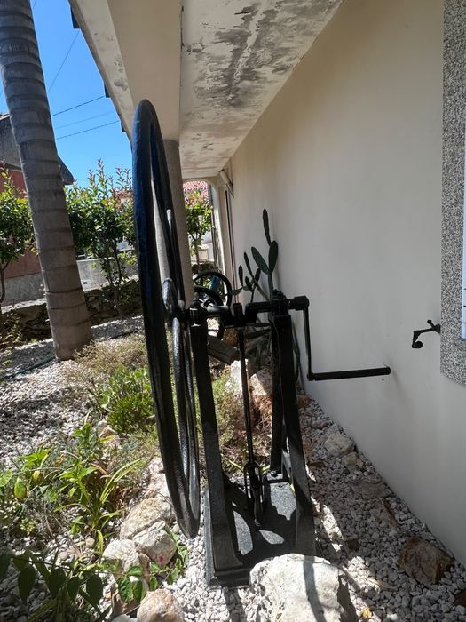 Roda de poço antiga