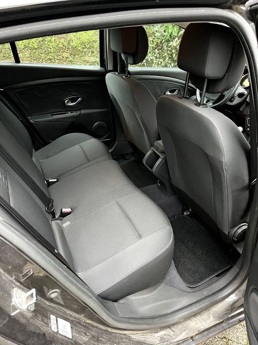 Renault Mégane III 1.5 dCi (85cv) – Estimado e com Revisão Feita