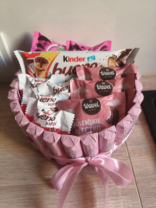 Tort ze słodyczy  zestaw słodyczy słodki box