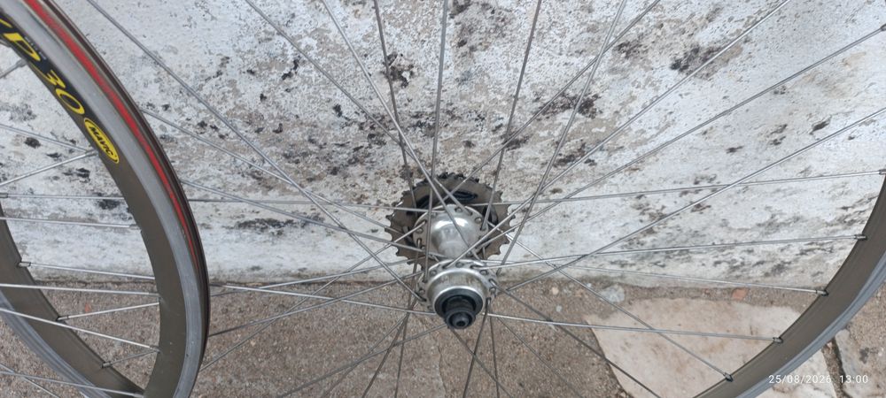 Rodas 700 mavic  CPX 30 DOURADAS