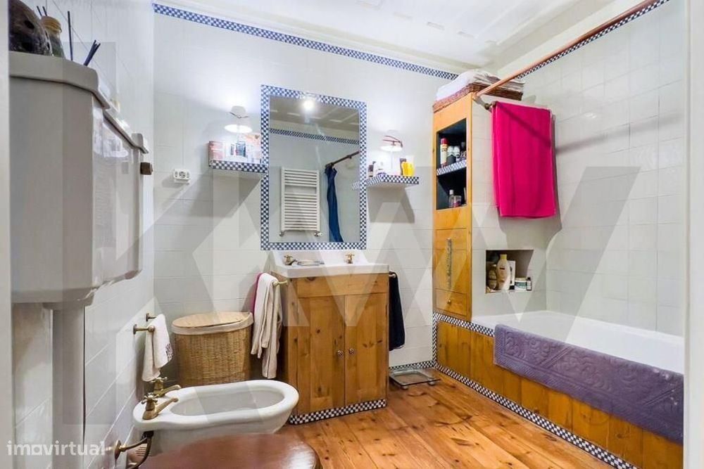 Triplex T4+1 no coração de Lisboa - Rua da Glória à Avenida da Liberd