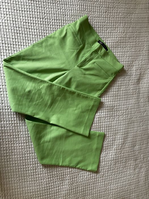 Zara spodnie eleganckie limonkowe xs 34 lekko rozszerzane zielone