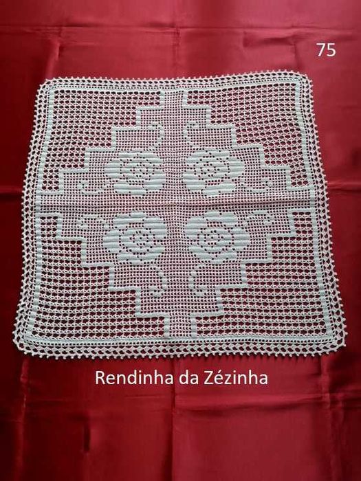 Centro de mesa em crochet artesanal