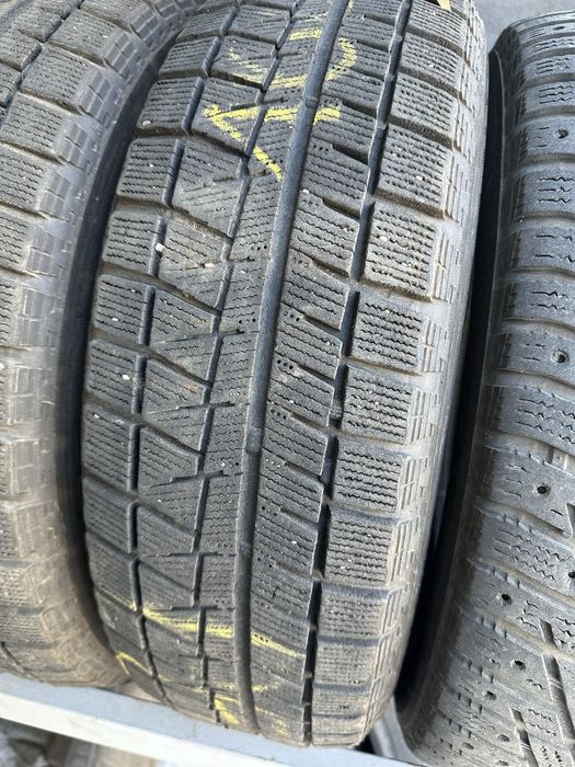 Зимние шины 195/65 R15 Bridgestone Blizzak Revo GZ