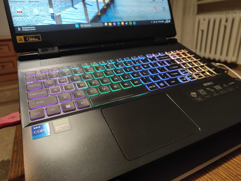 Acer nitro AN515-58, RTX4060 W140 , 512 SSD 16 GB RAM  i7 12650H